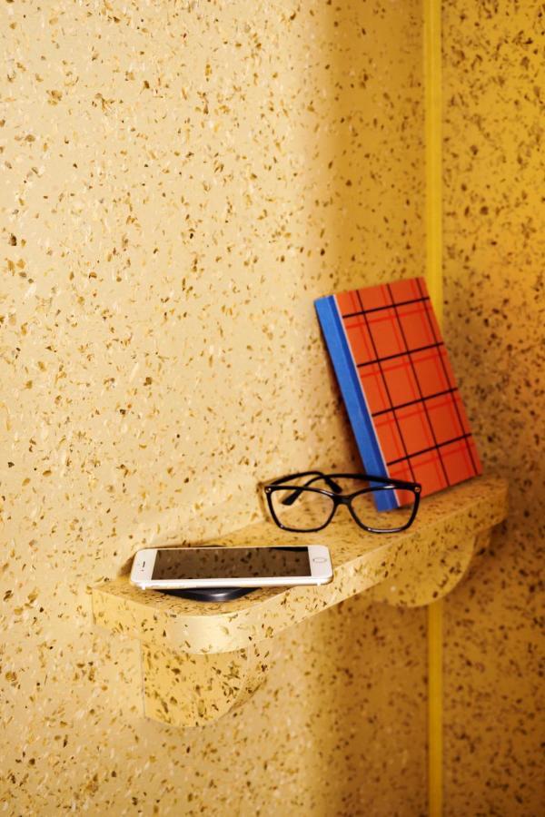Easylife - Colorato Con Terrazzo Milan