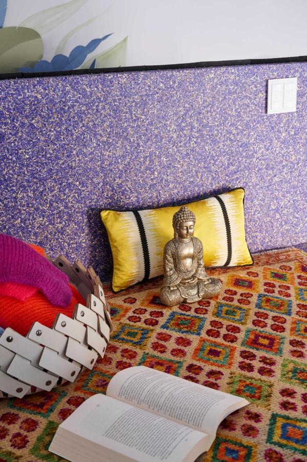 Easylife - Colorato Con Terrazzo Milan